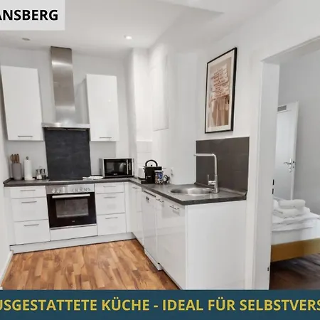 Neu Kapapart15 - 6 Schoene Fewos Mit Einbaukueche, Bad Und Balkon In Der Altstadt Auf Bambergs Insel Exterior photo