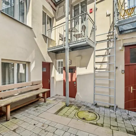 Neu Kapapart15 - 6 Schoene Fewos Mit Einbaukueche, Bad Und Balkon In Der Altstadt Auf Bambergs Insel Exterior photo